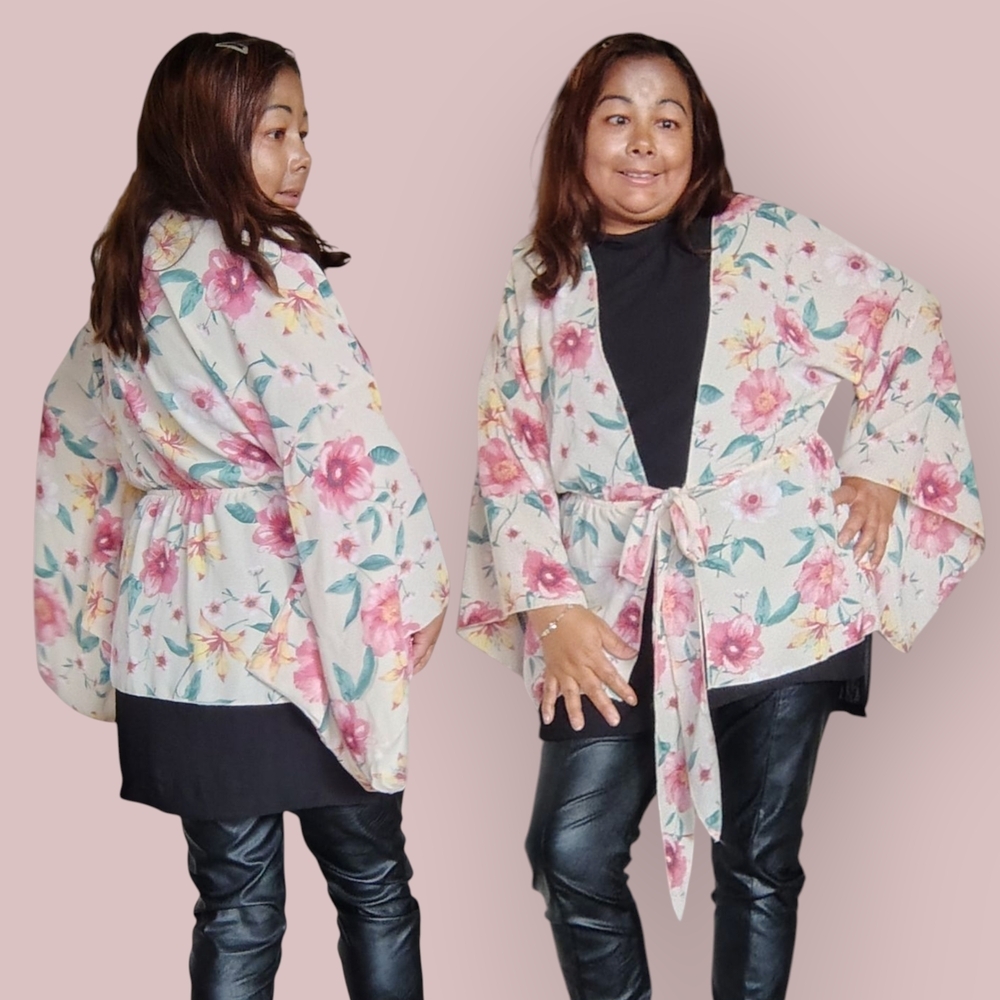 REVAMPED Women's Medium Floral Open-Front Kimono Cardigan